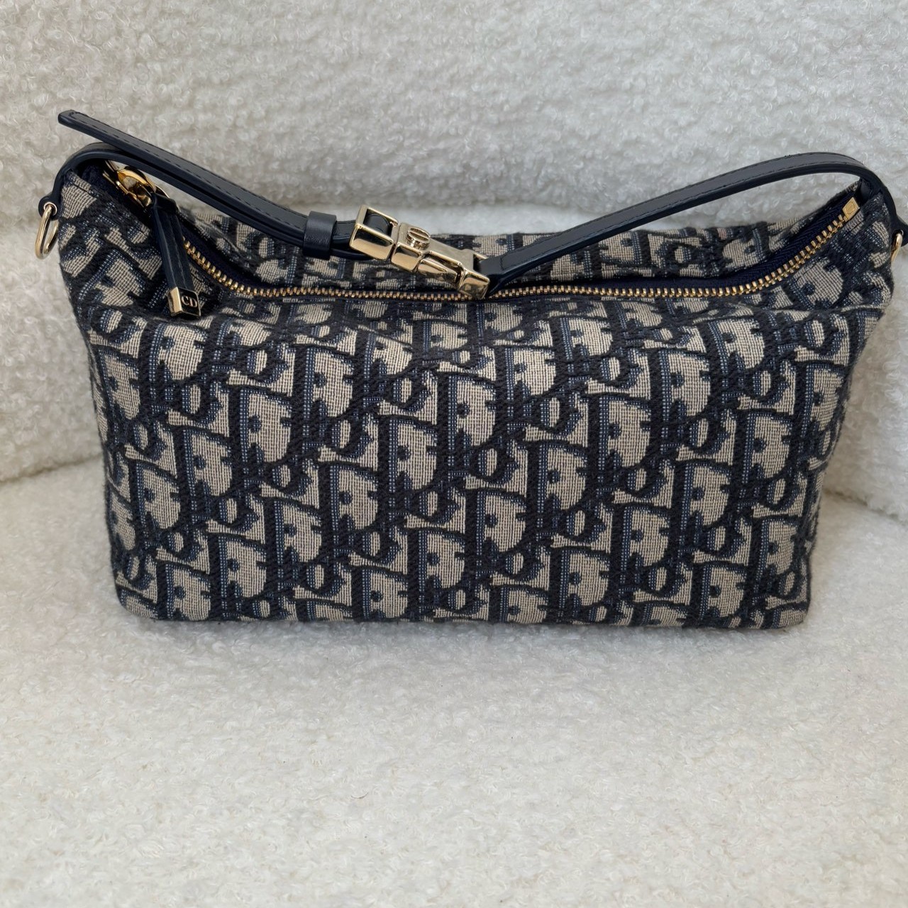 99新 DIOR/迪奥 饭盒包，24年内标，刺绣系列oblique老花刺绣满印