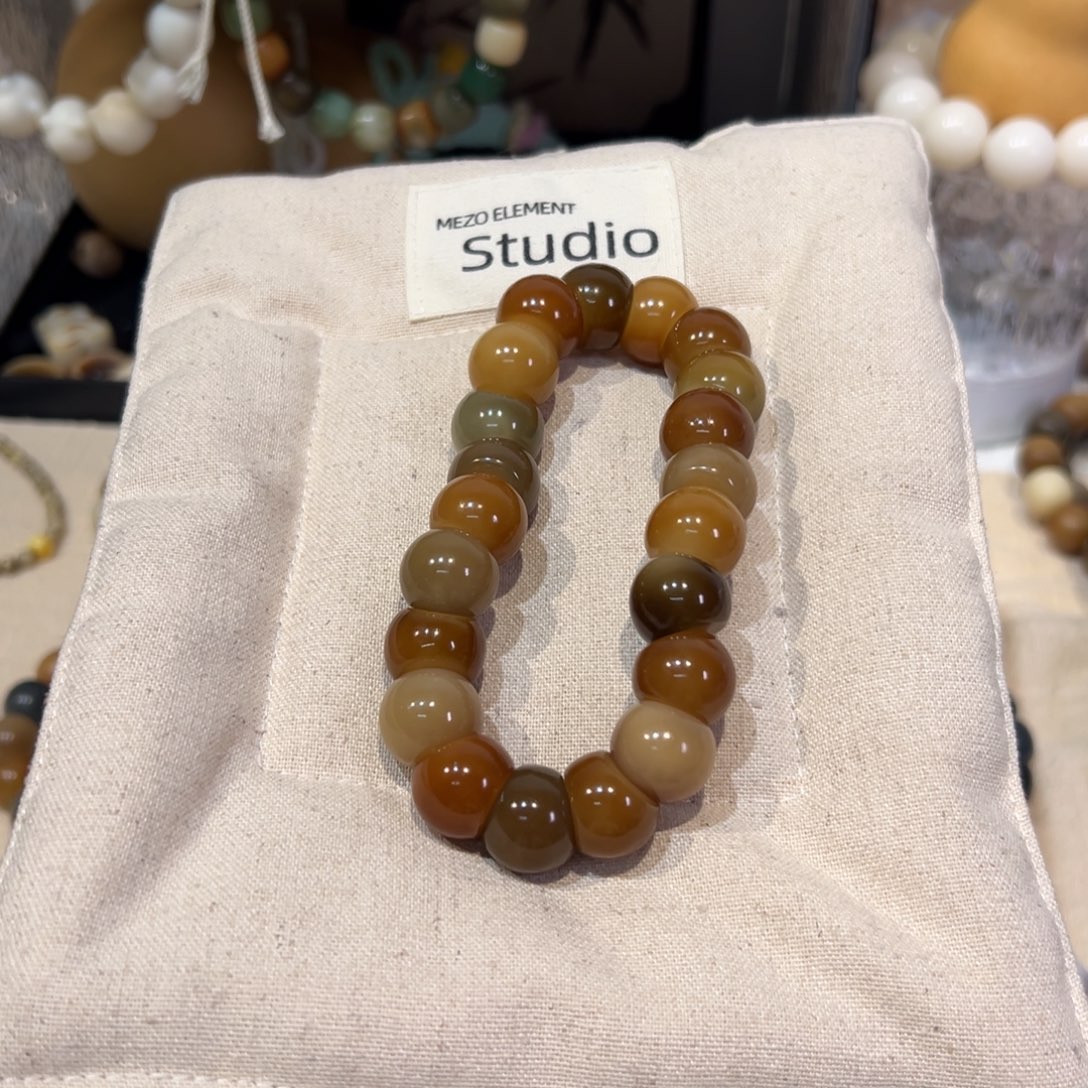 九***夏菩提根/象牙果吊坠大肠卡15微瑕。138