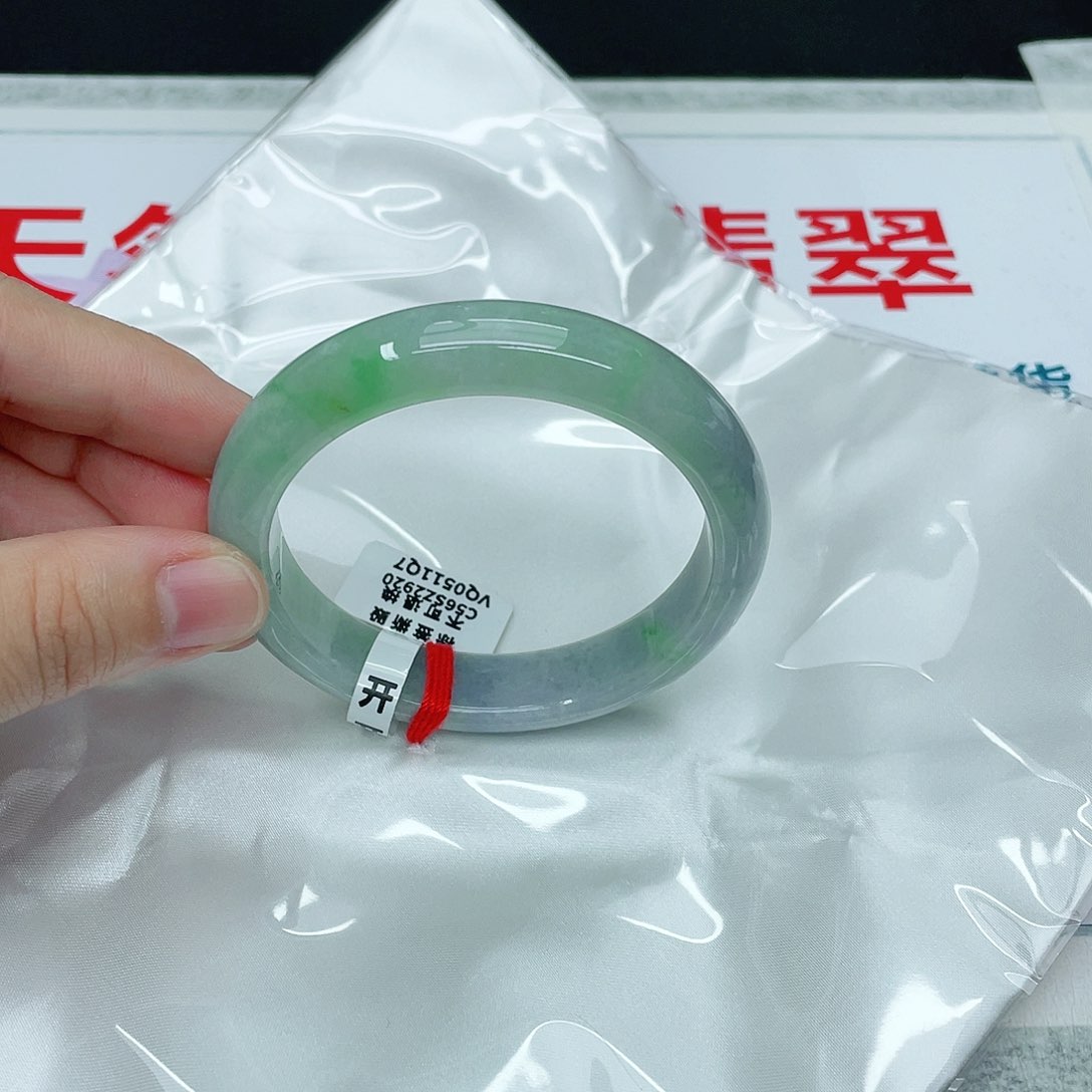翡翠手镯未镶嵌正56.5