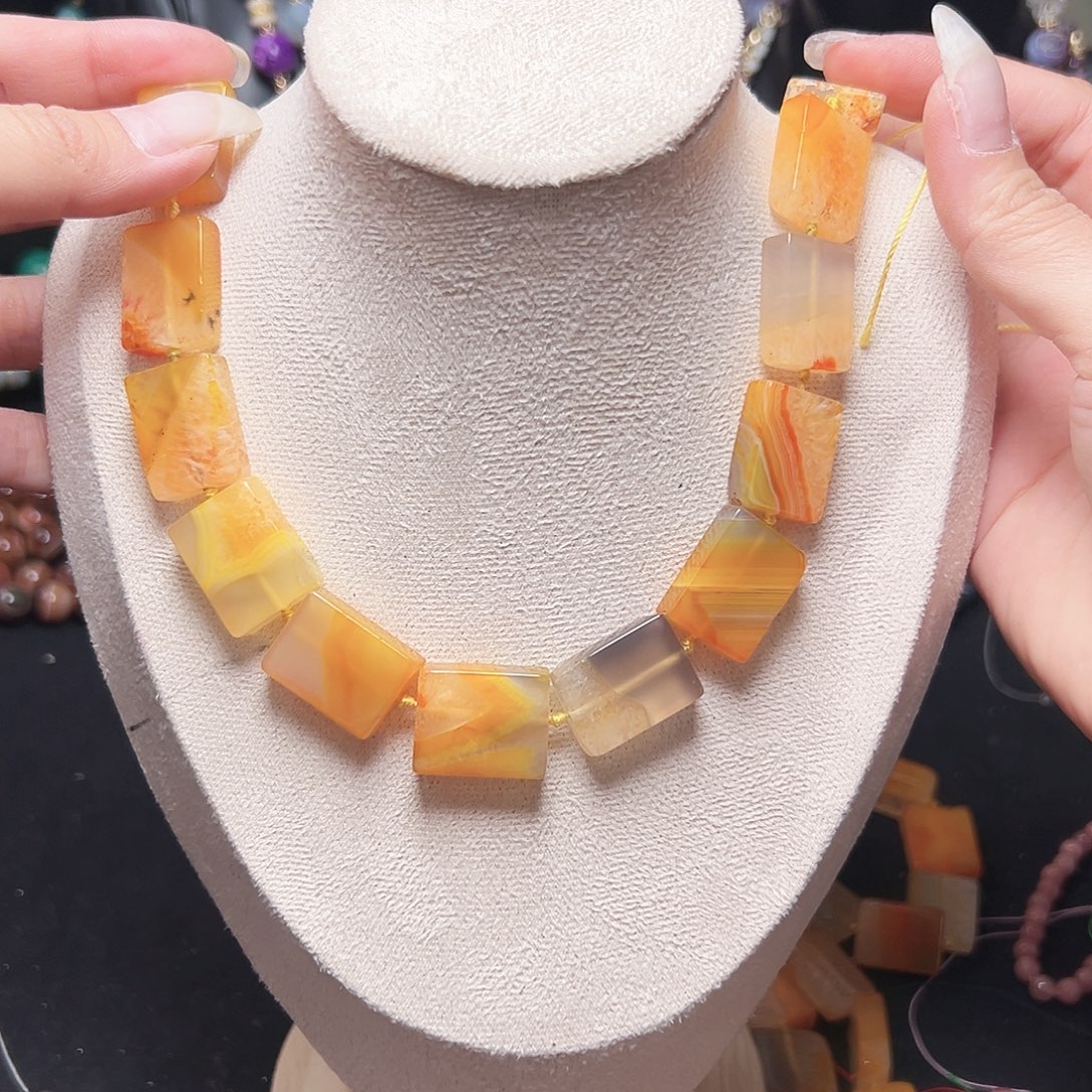 玛瑙/玉髓未镶嵌珠宝半成品r104 15m 心想事橙玛瑙方牌一条