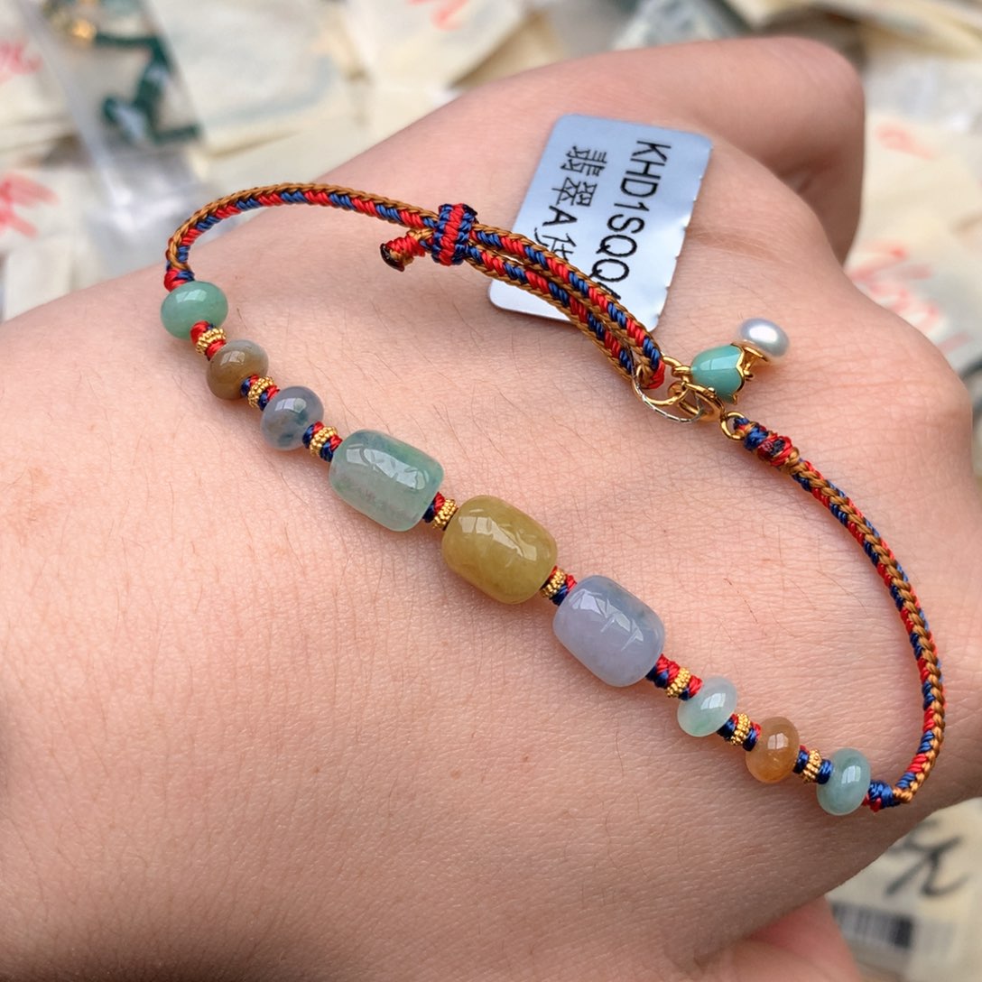 【闪购商品】未镶嵌挂件翡翠小*一