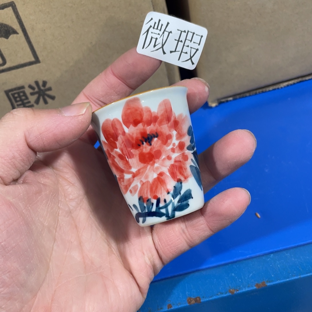 釉下手绘茶具微瑕