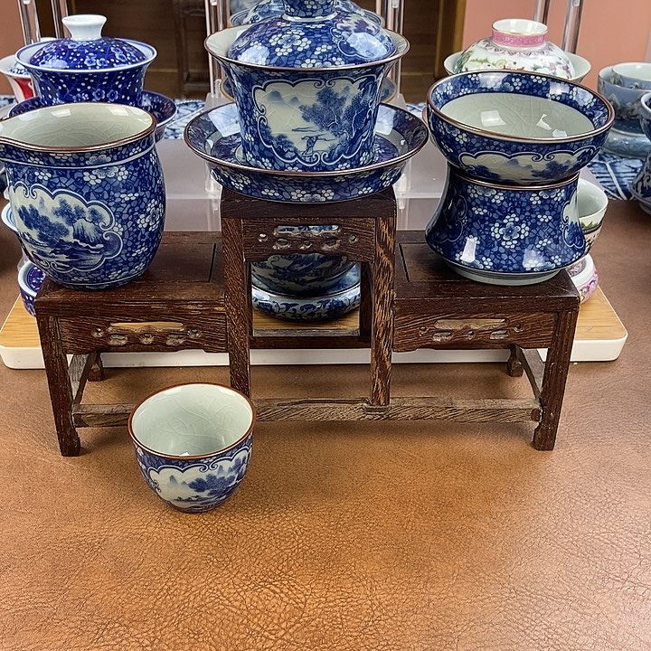 L****³陶瓷制品加工企业及