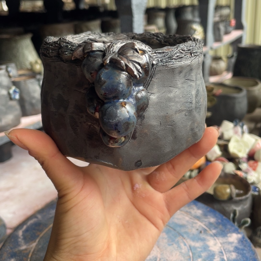 红陶一个人的时候就会想