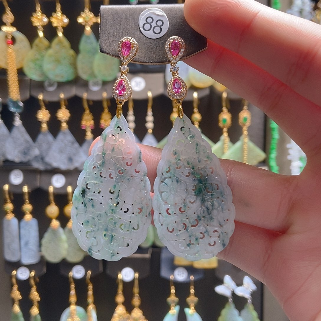 翡翠未镶嵌耳饰翡翠