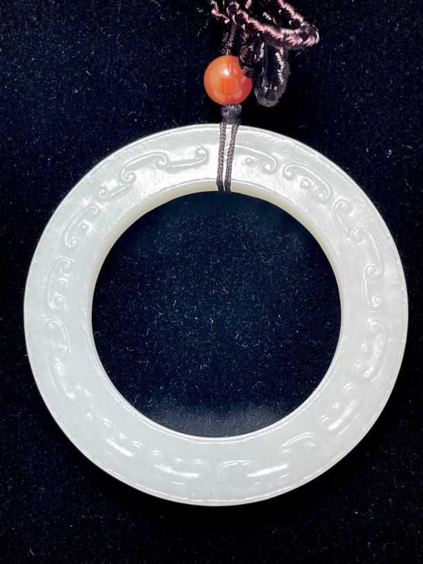 和田白玉环吊坠挂件