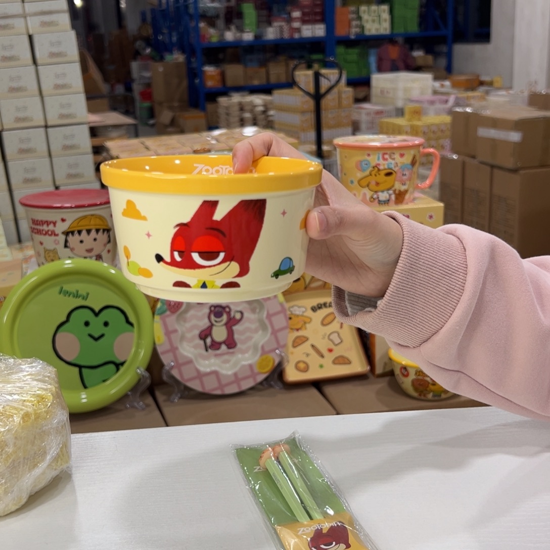 瓷304 家勺子筷子。陶瓷天 