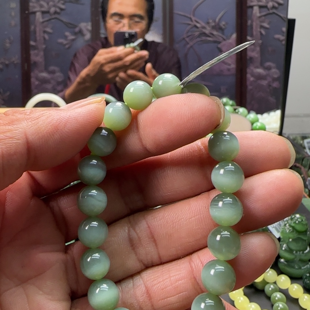 和田玉未镶嵌珠宝奇石