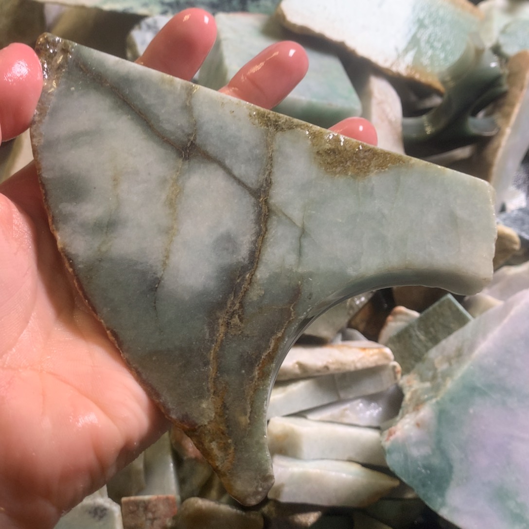 翡翠颈饰未镶嵌缅甸翡翠