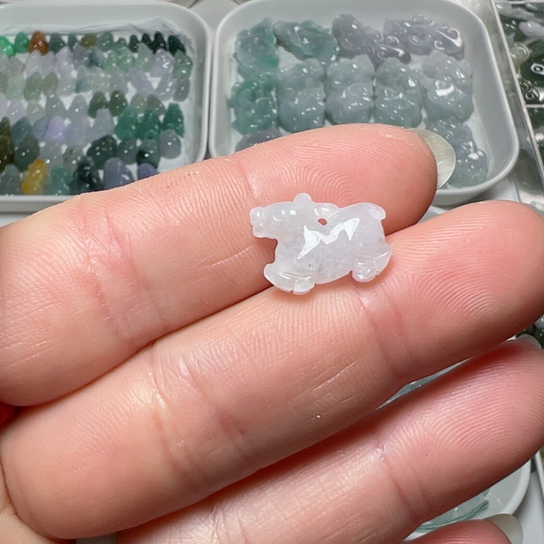 翡翠颈饰未镶嵌芷*吊坠小马16*12*4.8