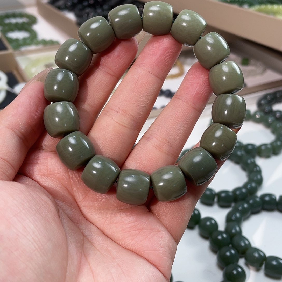 和田玉手链未镶嵌14