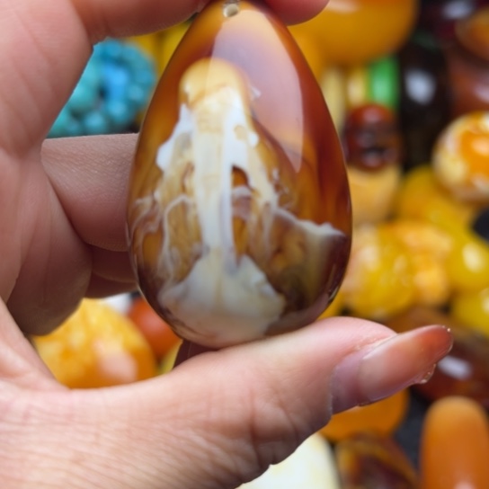 琥珀手串未镶嵌蜜蜡