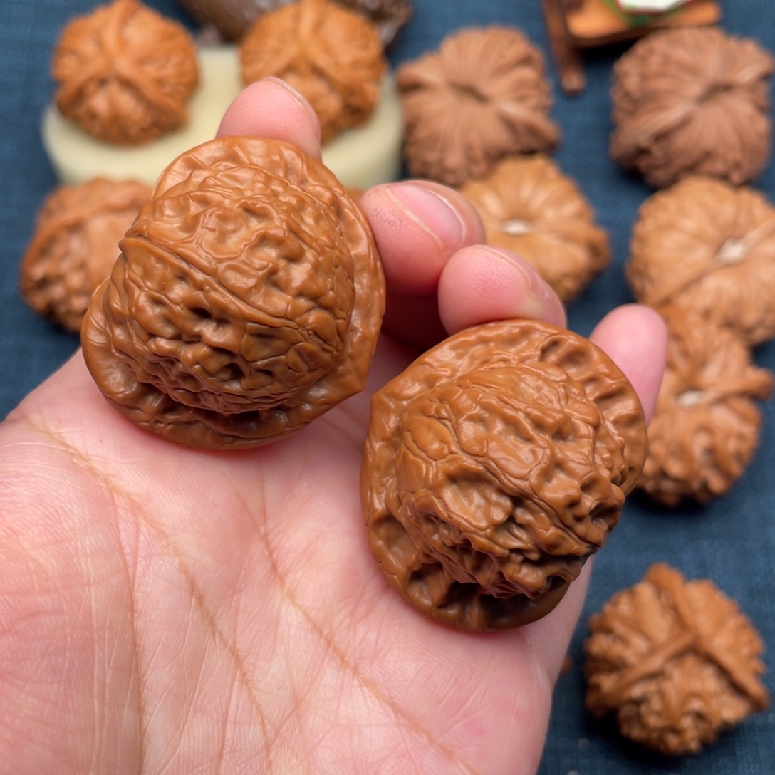 把件文玩核桃39精品红皮图图