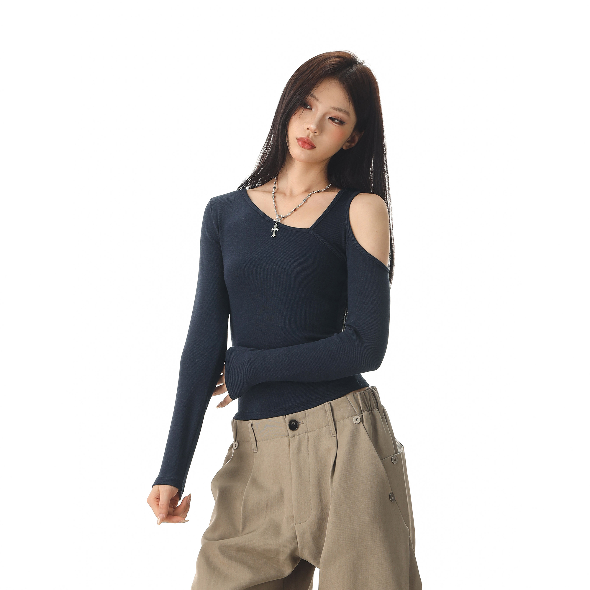 啤酒队长 美式不对称解构露肩修身辣妹长袖显瘦百搭打底衫内搭女