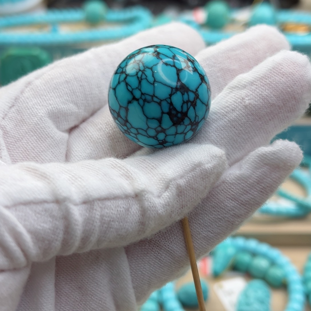 绿松石配饰未镶嵌