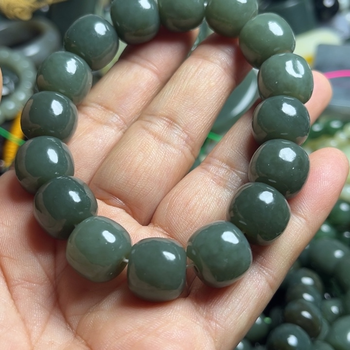 和田玉手串未镶嵌独*