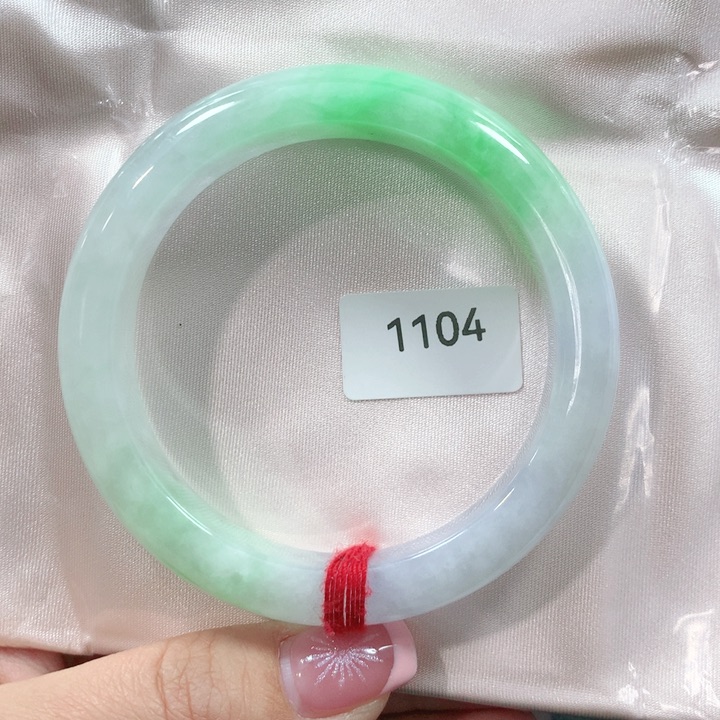 翡翠手镯未镶嵌天然翡翠手镯5703