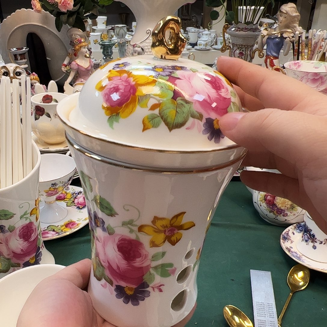 鹿与海陶瓷有限责任公司