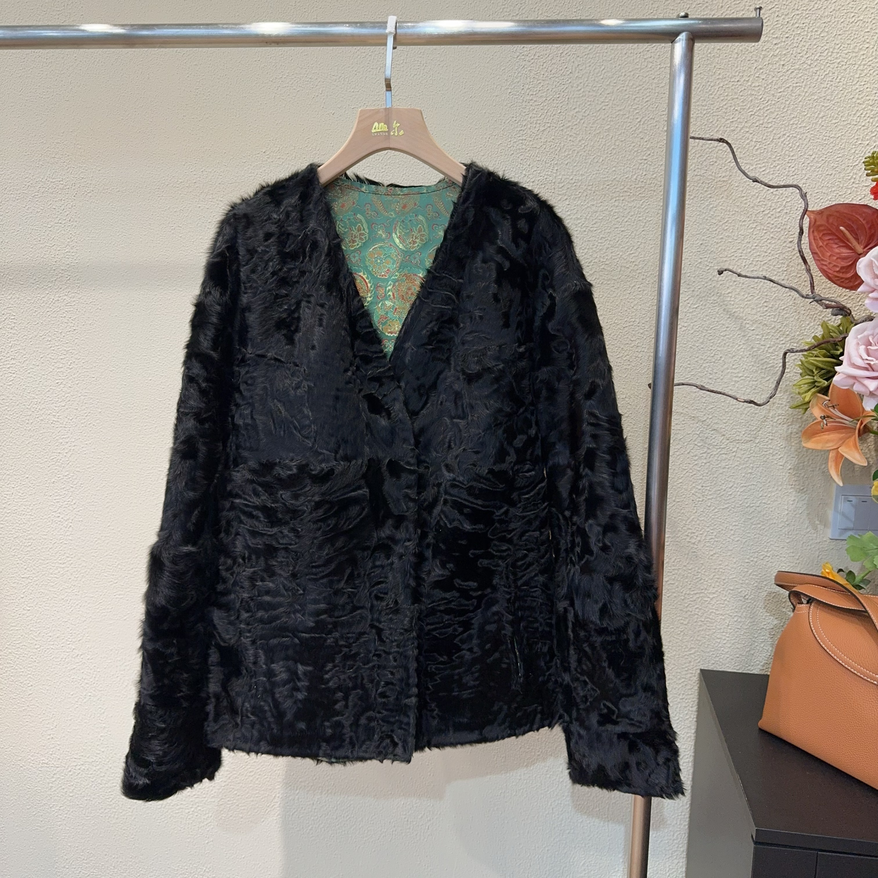 山.尔【暖薰】两面穿小湖羊皮毛一体宋锦冬款外套