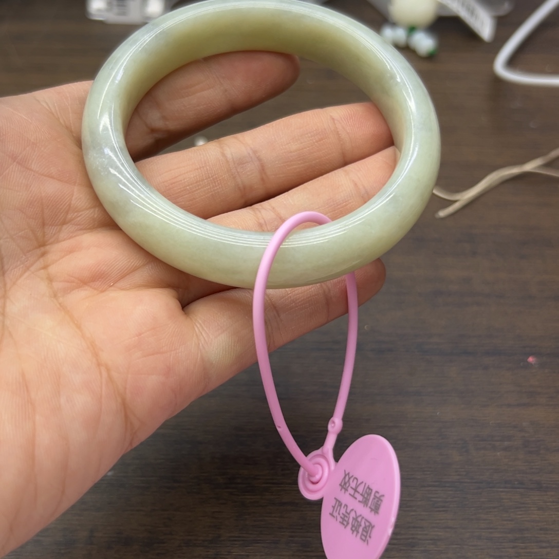 和田玉未镶嵌手镯59.4圈围150