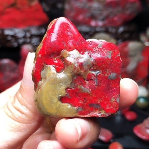 昌化鸡血石昌化鸡血石原石