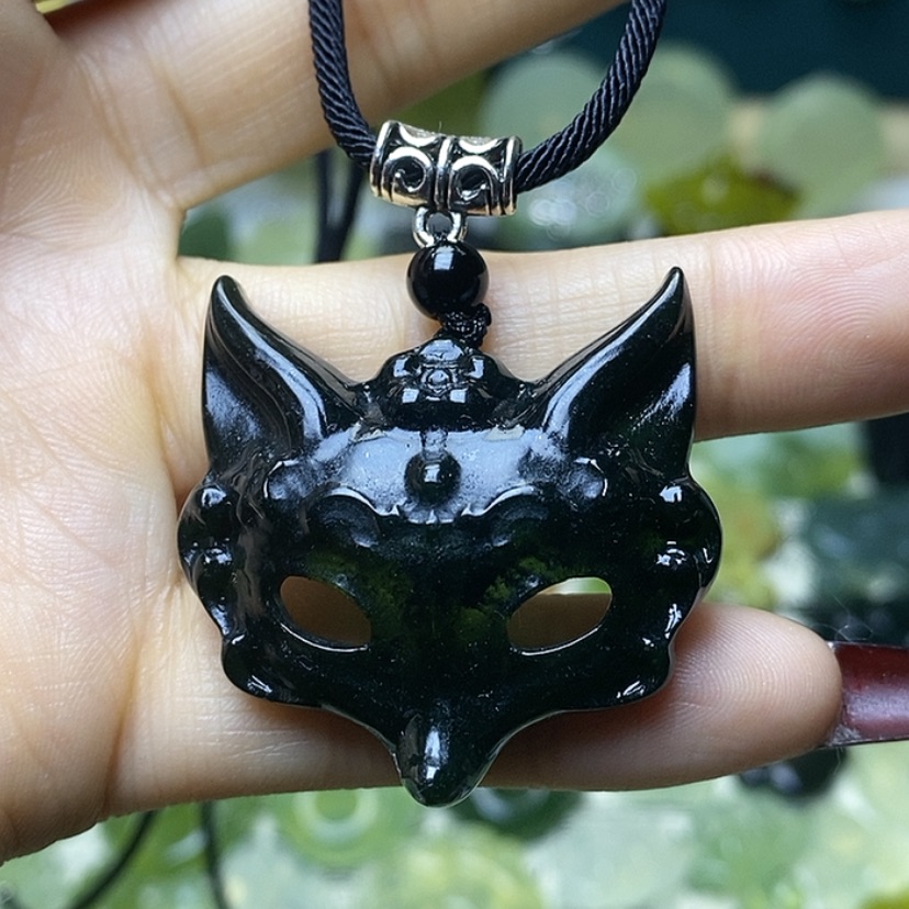 【闪购商品】蛇纹石玉颈饰未镶嵌