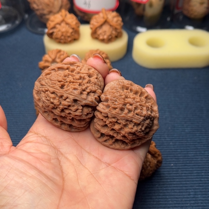 吊坠文玩核桃44南疆石全品