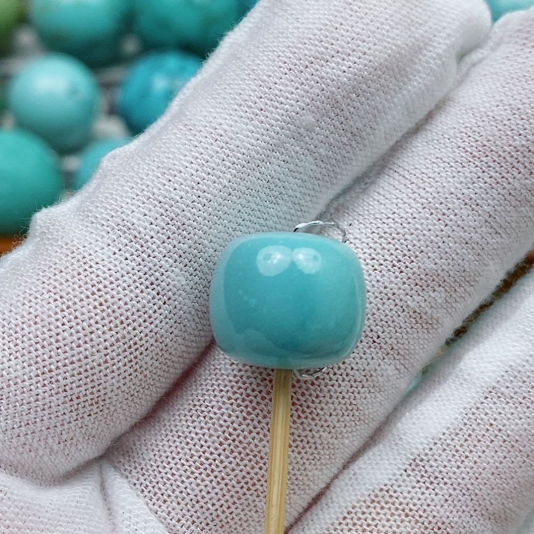 藕***痰未镶嵌绿松石配饰