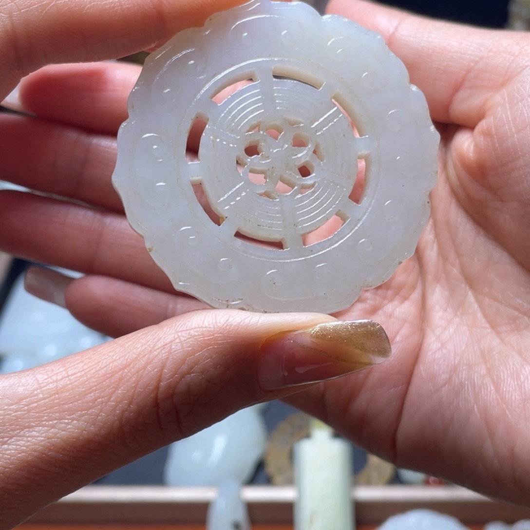 【闪购商品】和田玉挂件未镶嵌仁**珠