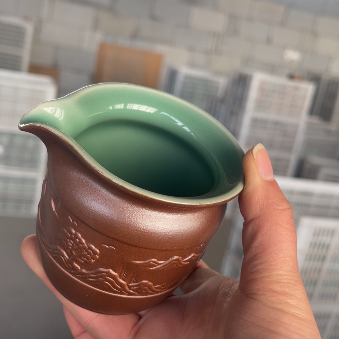 瓷片哈哈哈哈哈哈哈哈呵呵