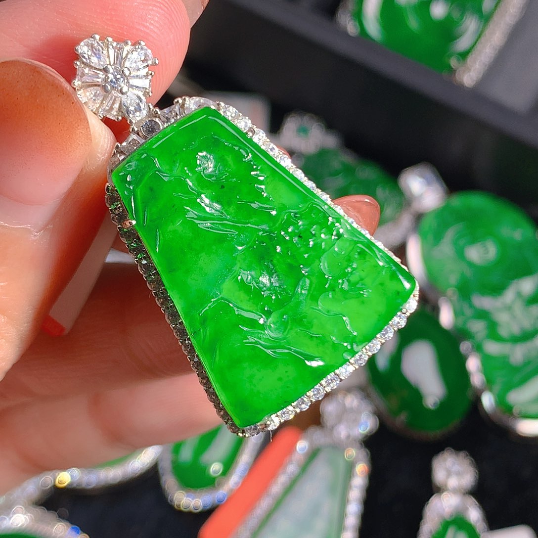 翡翠吊坠(不含链)未镶嵌