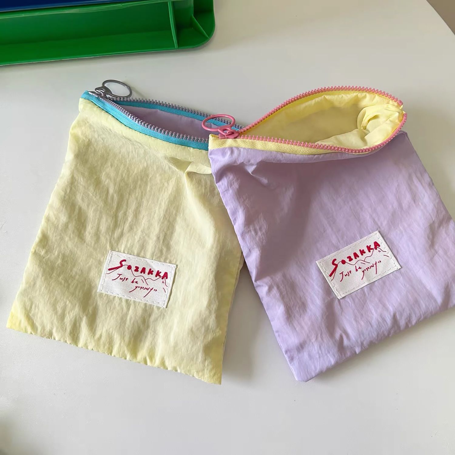 马卡龙风格韩版可爱风撞色薄款零钱包外出便携杂物卡包小众简约