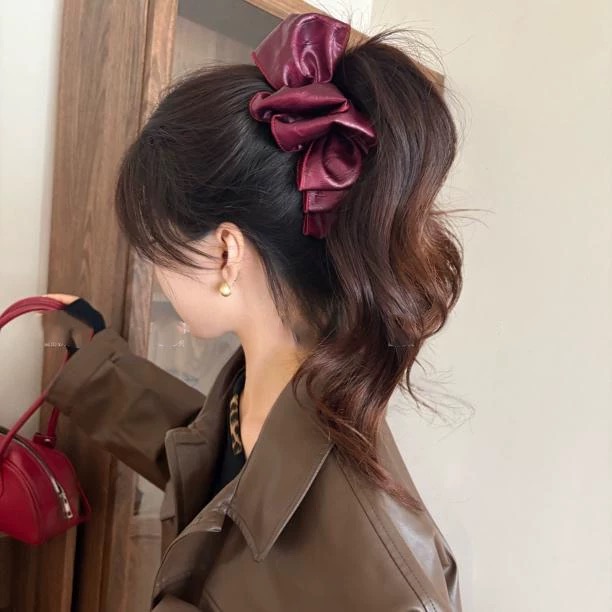 美拉德皮质泡泡抓夹云朵发夹女新款后脑勺盘发鲨鱼夹子头饰3924