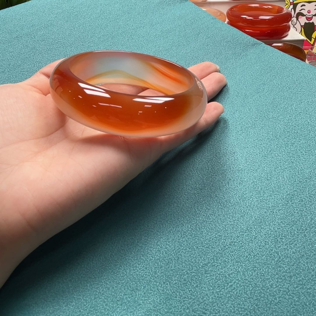 手镯玛瑙/玉髓未镶嵌