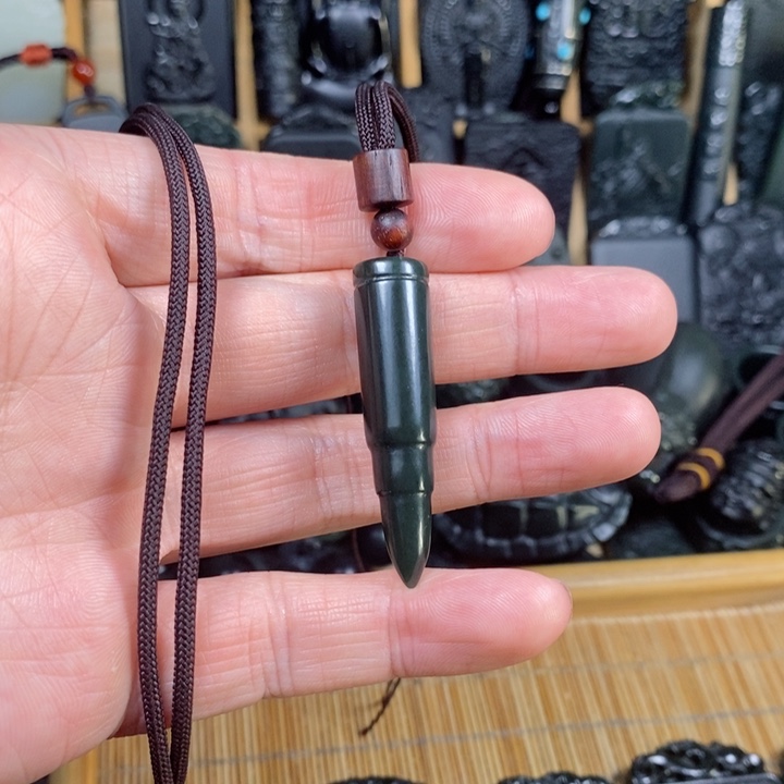 和田玉（青玉）颈饰未镶嵌