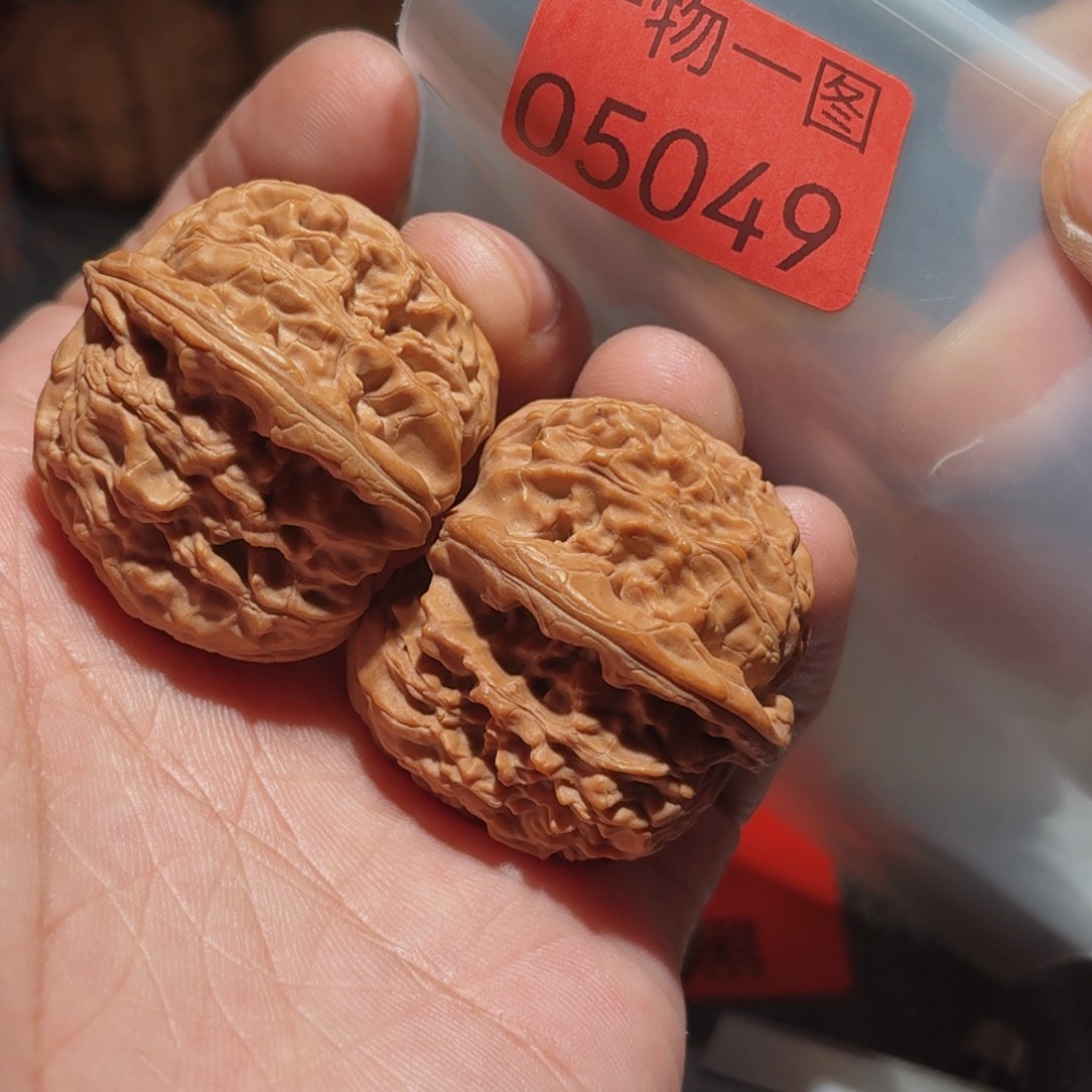 把件文玩核桃白狮子