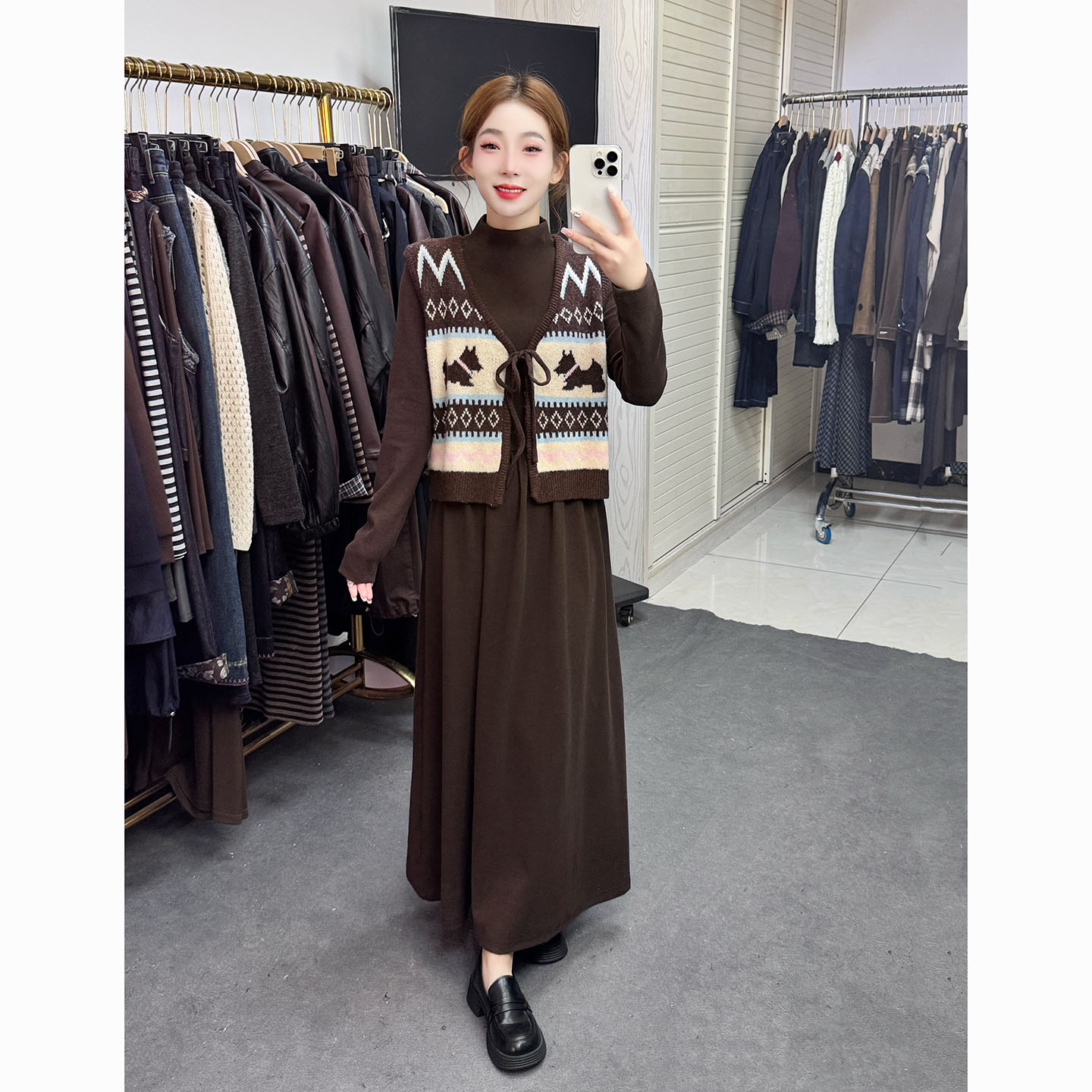 时尚休闲套装裙女2025秋季新款洋气减龄气质羊毛马甲连衣裙两件套