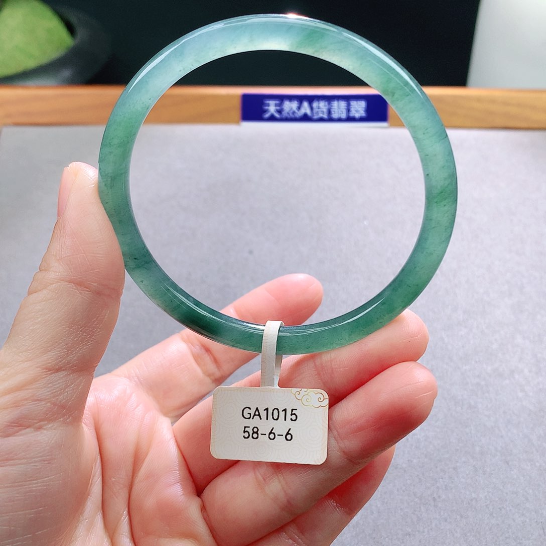 未镶嵌手镯翡翠天然翡翠手镯a货