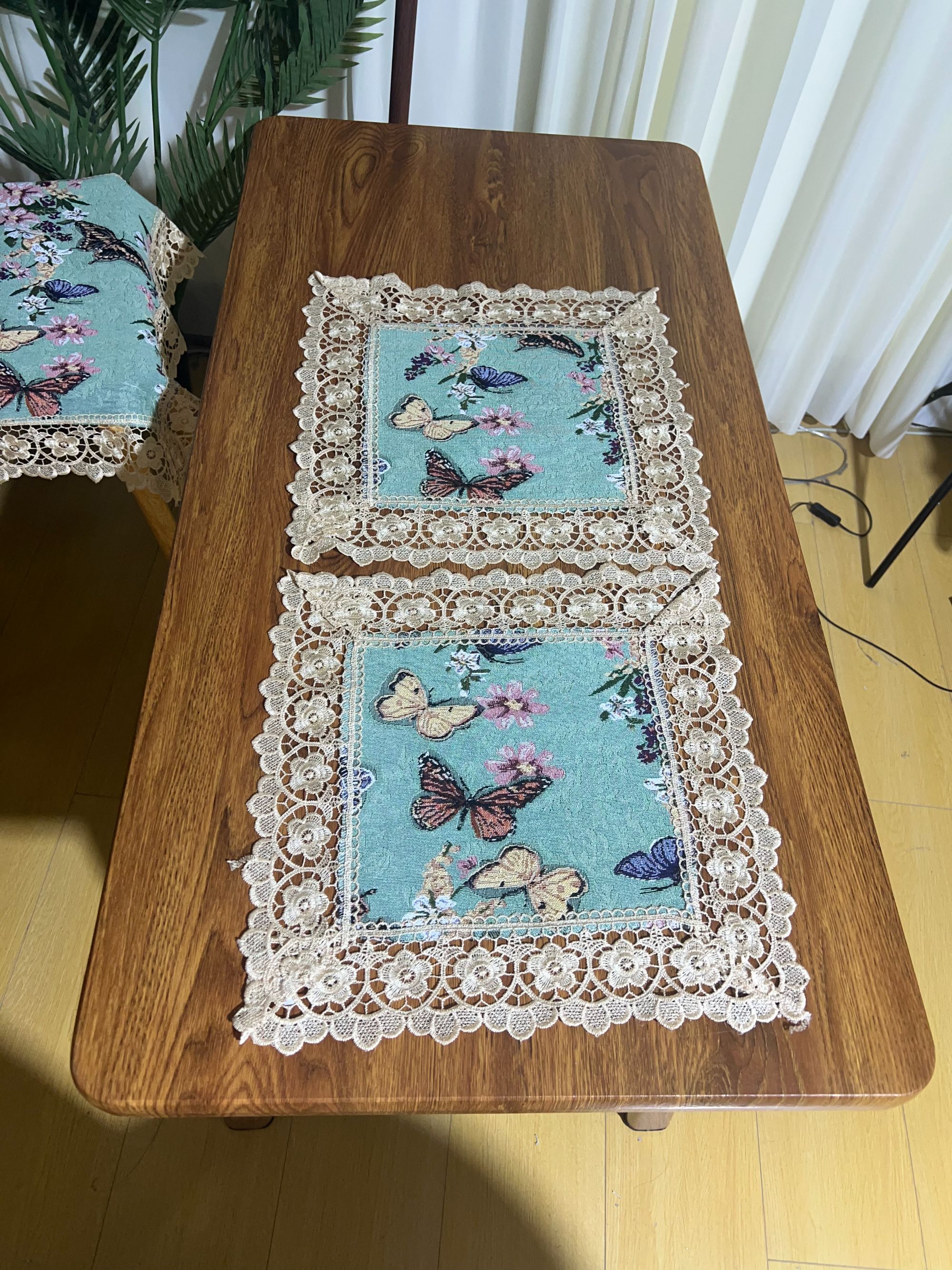 ZN111-2棉麻【40*40/对】绿蝴蝶水溶花边棉麻交织布棉边桌布