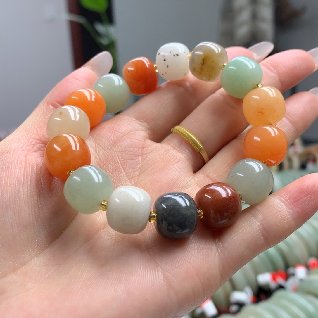 石英质玉未镶嵌串