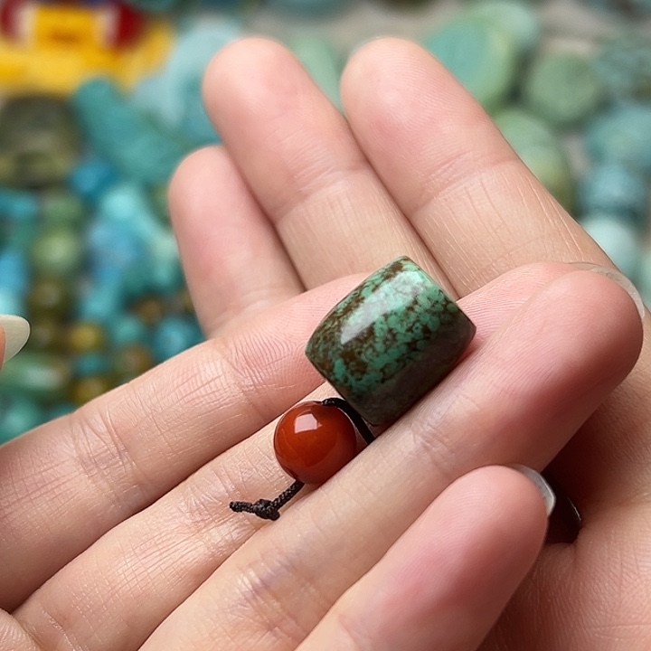 南红玛瑙未镶嵌颈饰