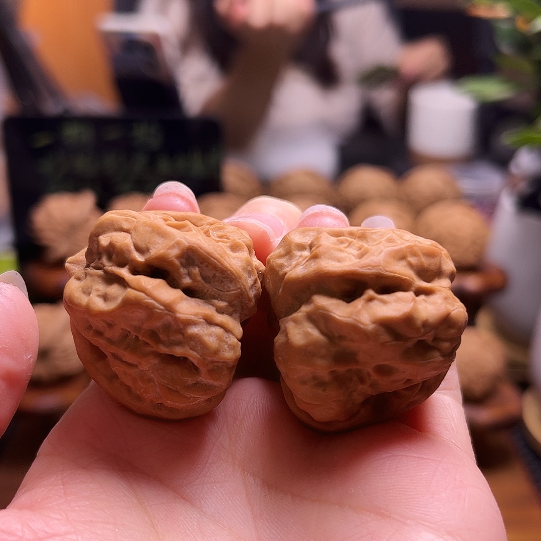 约***夫文玩核桃把件34尺白茬蛤蟆65