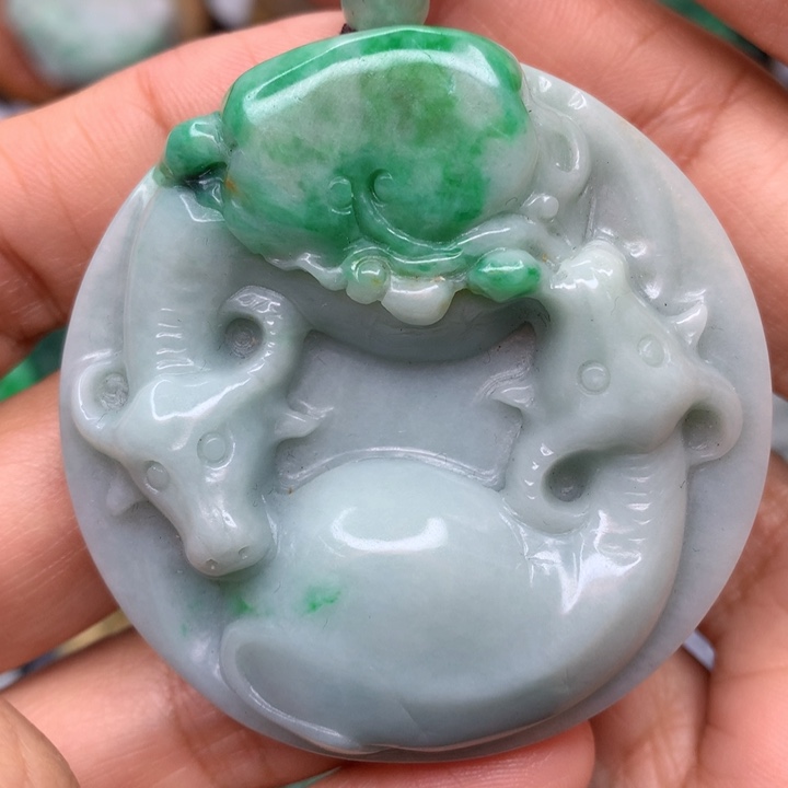 未镶嵌定制翡翠翡翠