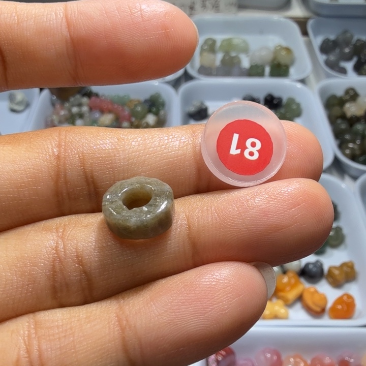 和田玉未镶嵌珠宝半成品