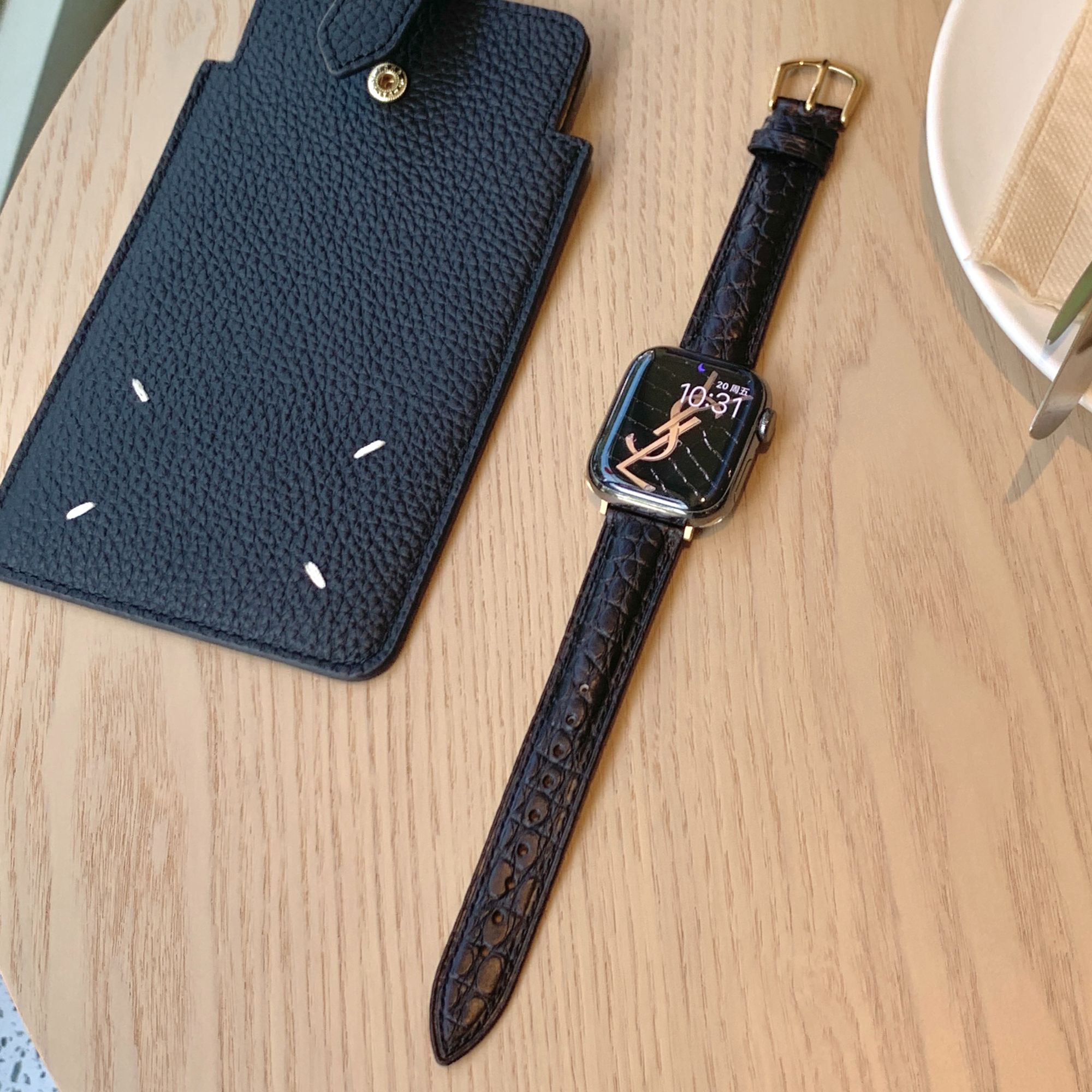 表带哥适用于iwatchs11鳄鱼皮表带applewatch9苹果手表真皮针扣带