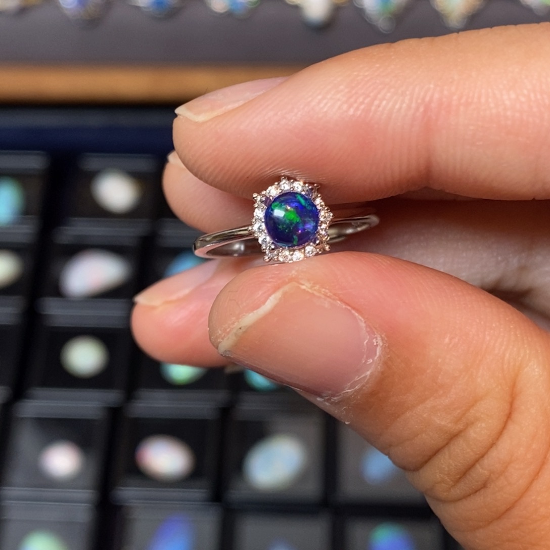 欧泊珠宝奇石银S925镶嵌两****）戒指