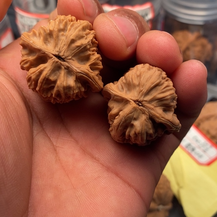 ****舟把件文玩核桃鸡心