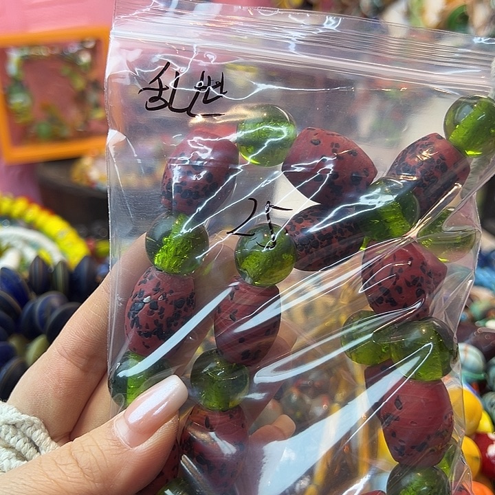 颈饰琉璃尼泊尔琉璃