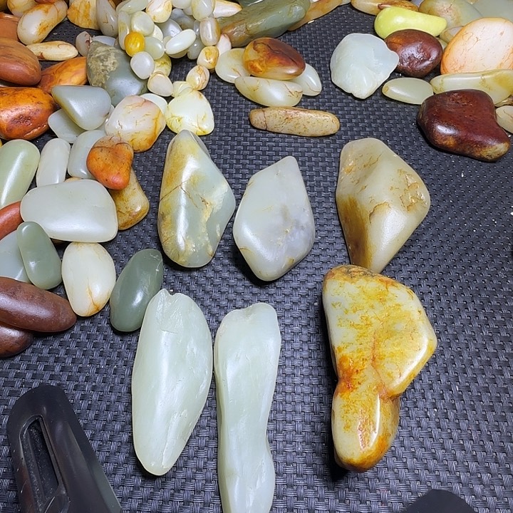 大叶紫檀（黑酸枝木类）肉细品质好形状好看