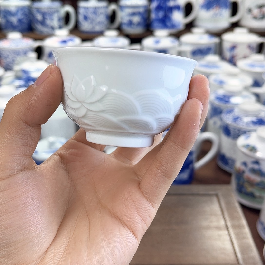 景德镇陶瓷主人杯
